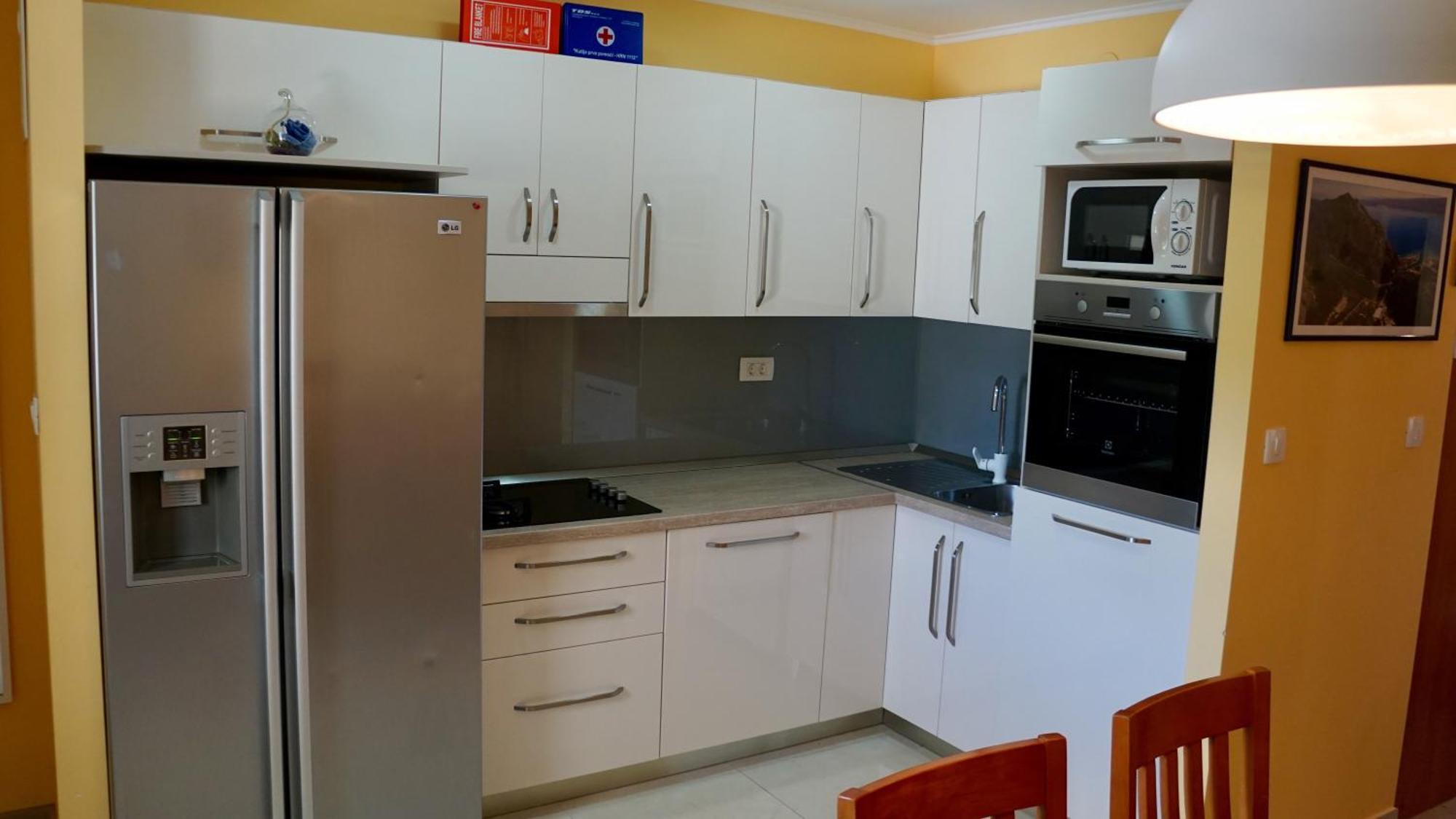 Apartments Niksa Kastelan Omis Ngoại thất bức ảnh