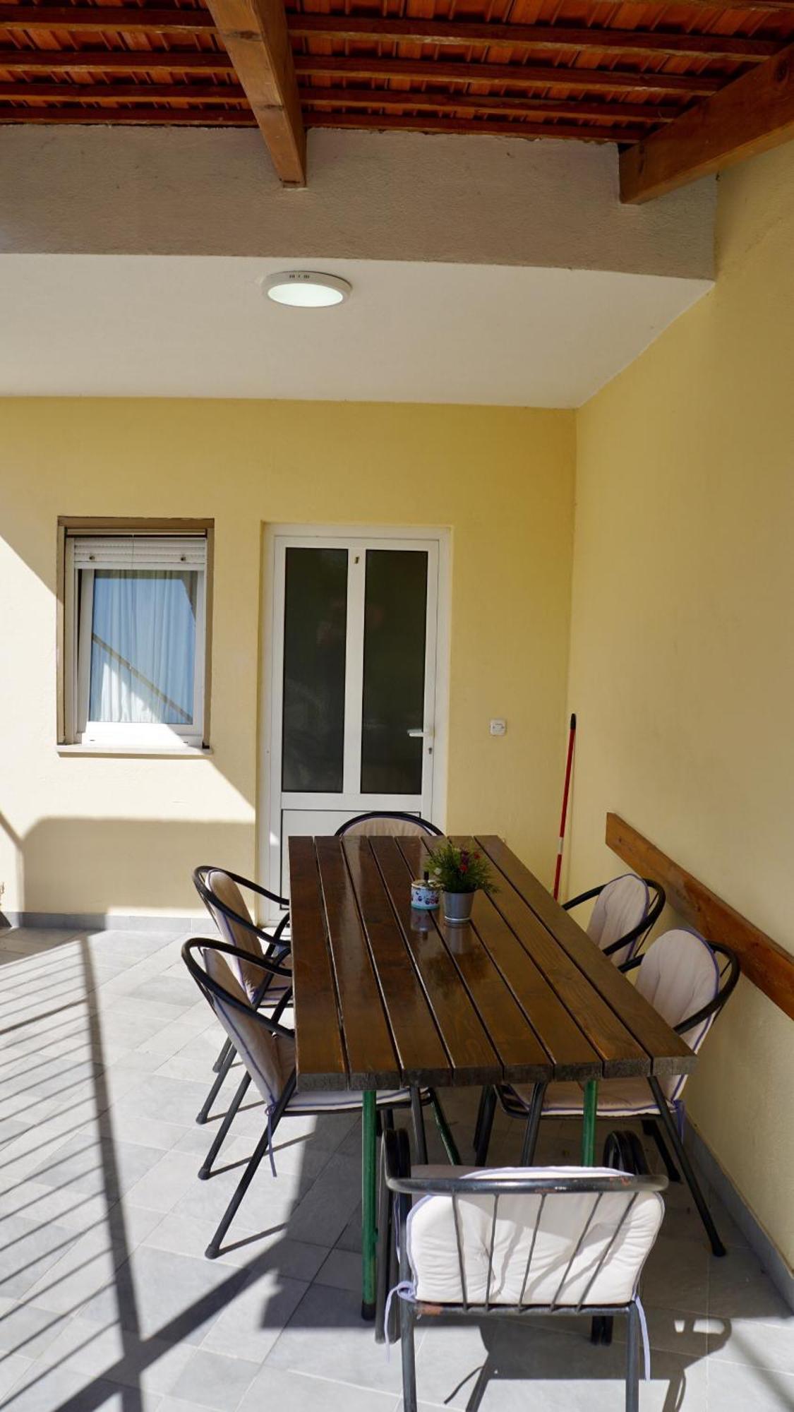 Apartments Niksa Kastelan Omis Ngoại thất bức ảnh