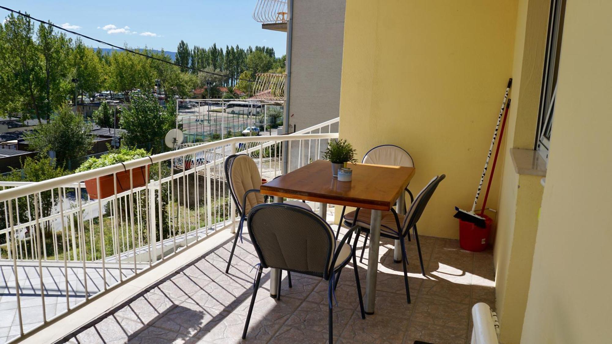 Apartments Niksa Kastelan Omis Ngoại thất bức ảnh